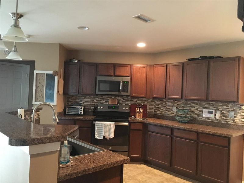 574 Kerriann Ln, Clayton, NC 27520