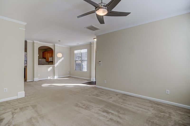 5740 Corbon Crest Ln, Raleigh, NC 27612
