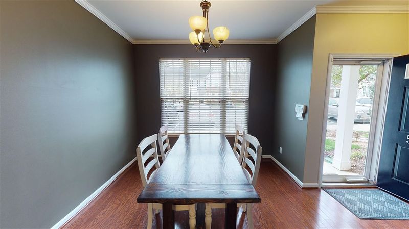 5741 Corbon Crest Ln, Raleigh, NC 27612