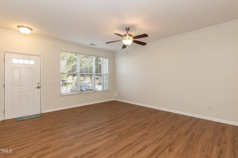 5742 Corbon Crest Ln, Raleigh, NC 27612