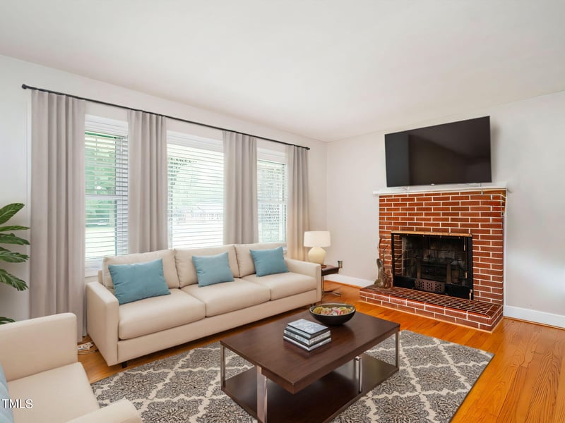 5742 Nc 62, Burlington, NC 27217