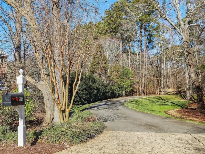 5744 Heatherstone Dr, Raleigh, NC 27606
