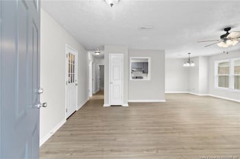5748 Pepperbush Dr, Fayetteville, NC 28304