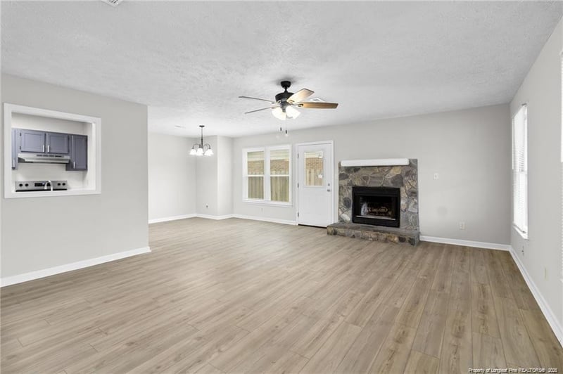 5748 Pepperbush Dr, Fayetteville, NC 28304
