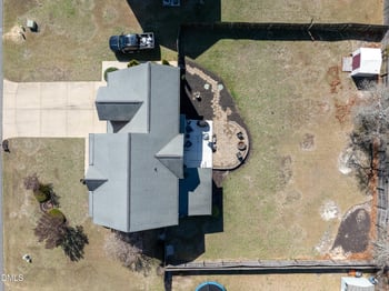 575 Crystal Spring Dr, Sanford, NC 27332