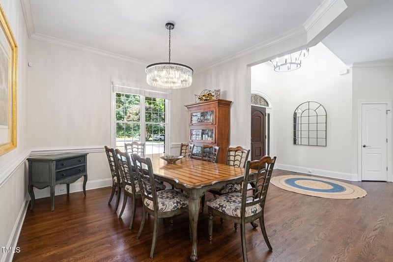 575 Davis Love Dr, Chapel Hill, NC 27517