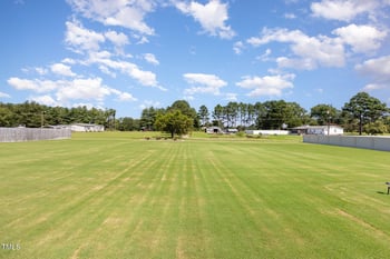 5750 Old Fairground Rd, Benson, NC 27504