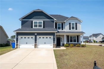 5753 Pondhaven Dr, Fayetteville, NC 28314