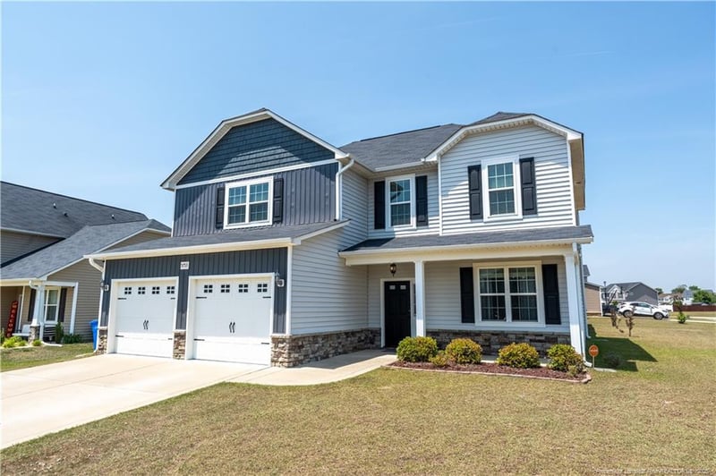 5753 Pondhaven Dr, Fayetteville, NC 28314