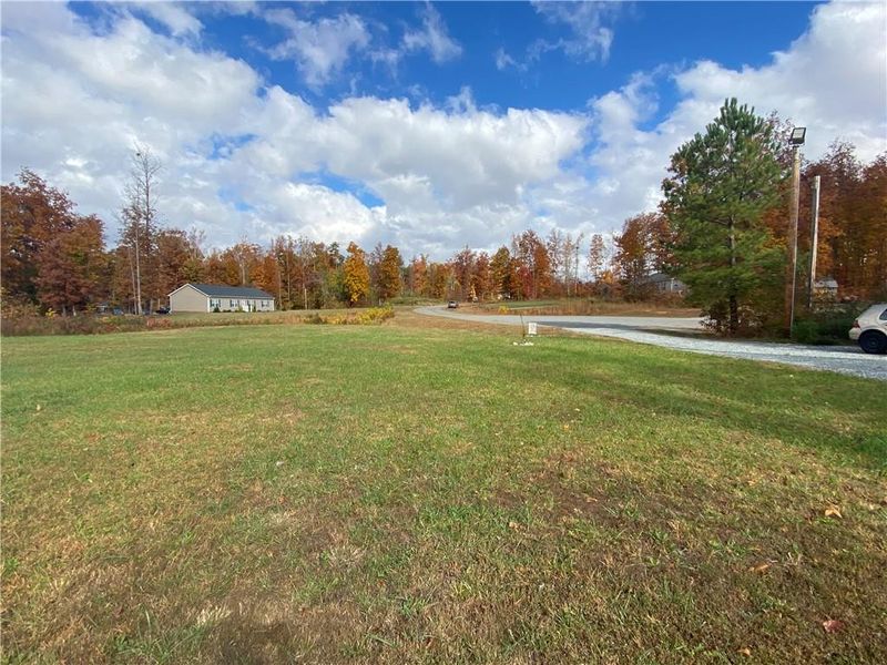 5753 Walters Ln, Burlington, NC 27217