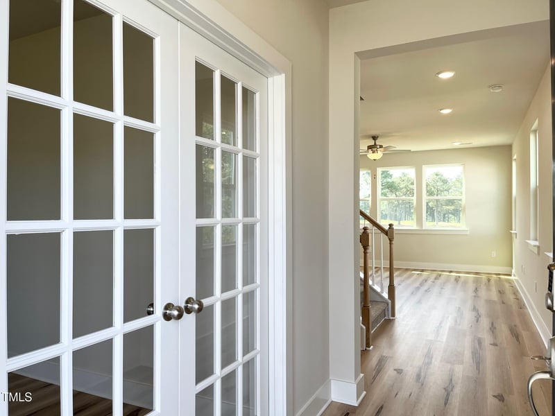 576 Barbour Farm Ln, Four Oaks, NC 27524