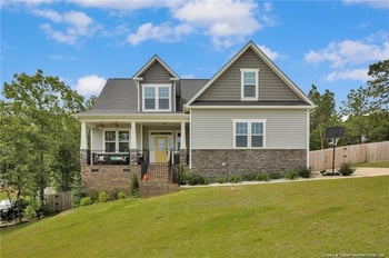 576 Executive Dr, Lillington, NC 27546