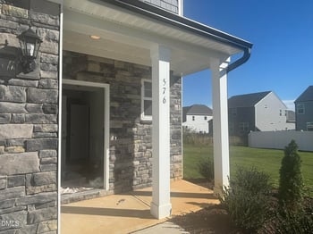 576 Highview Dr #40, Benson, NC 27504