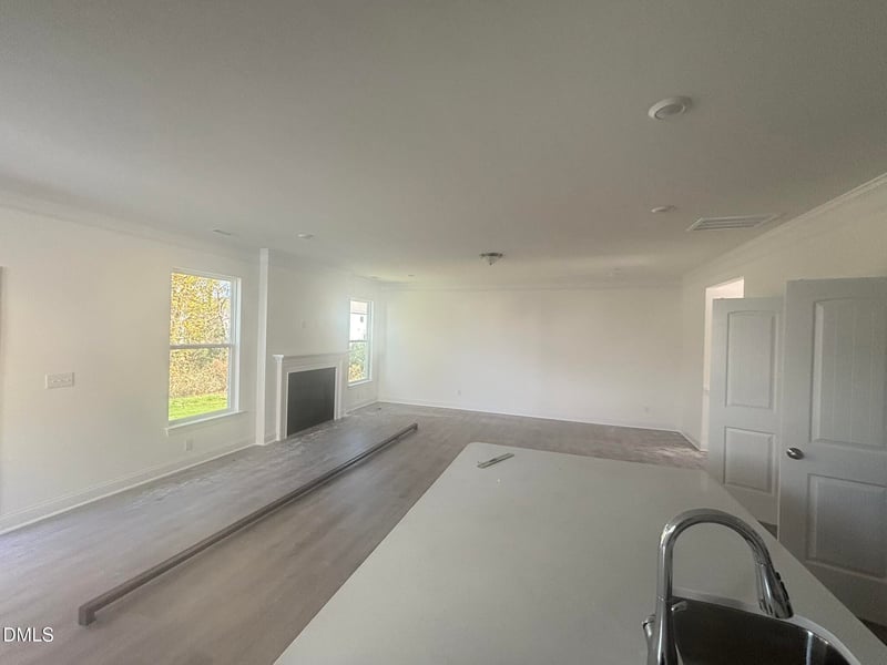 576 Highview Dr #40, Benson, NC 27504