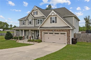 576 Kentucky Derby Ln, Lillington, NC 27546