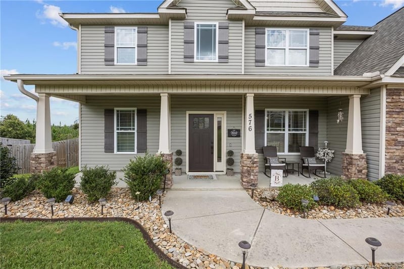 576 Kentucky Derby Ln, Lillington, NC 27546