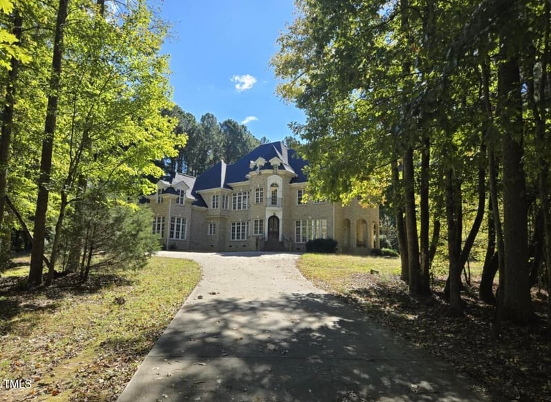576 Olde Thompson Creek Rd, Apex, NC 27523