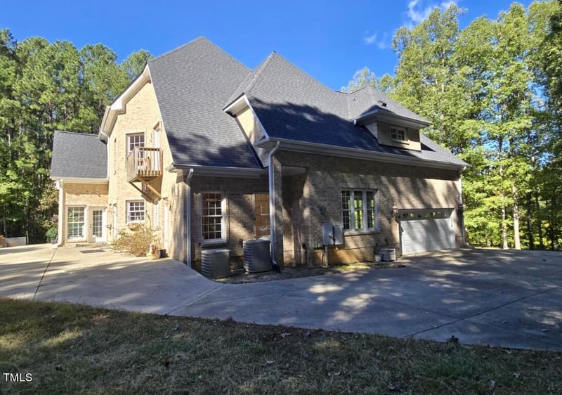 576 Olde Thompson Creek Rd, Apex, NC 27523