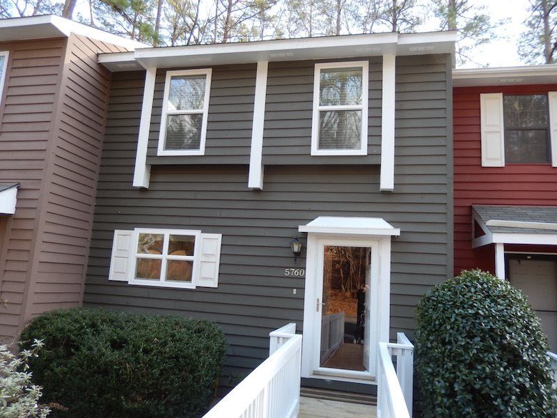 5760 Forest Lawn Ct, Raleigh, NC 27612