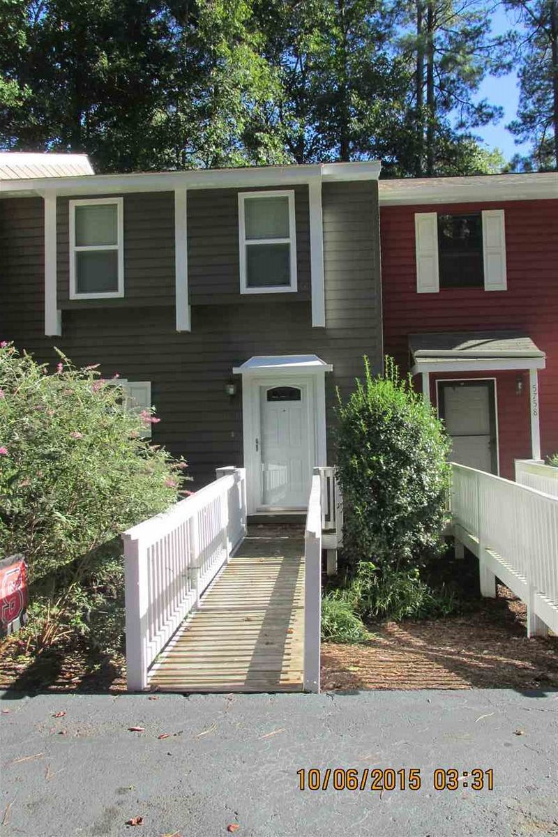5760 Forest Lawn Ct, Raleigh, NC 27613