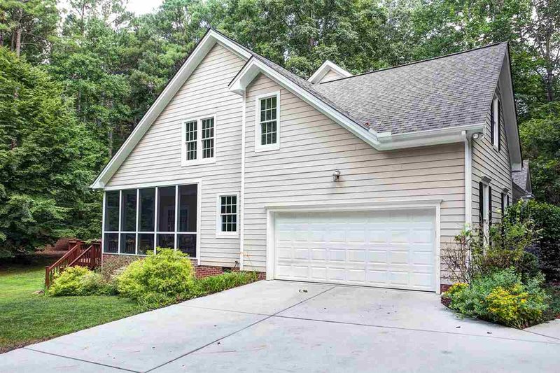 5772 Olde South Rd, Raleigh, NC 27606