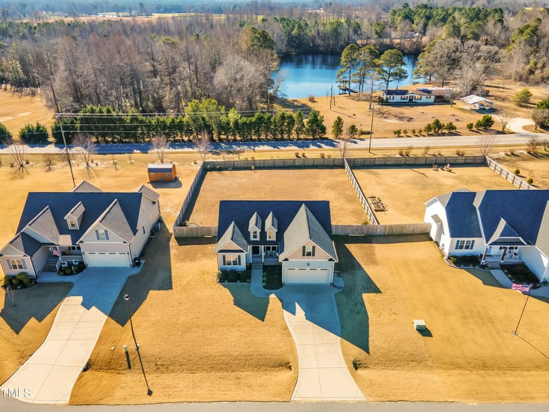 58 Grazing Meadows Dr, Angier, NC 27501