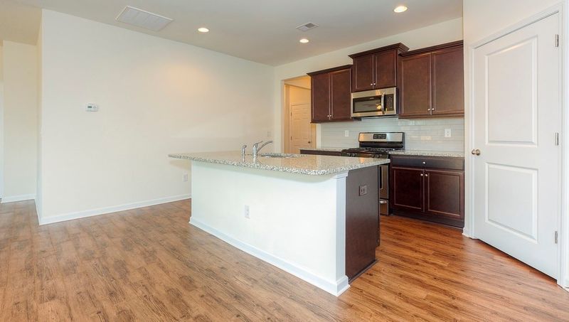 58 N Great White Way, Clayton, NC 27527