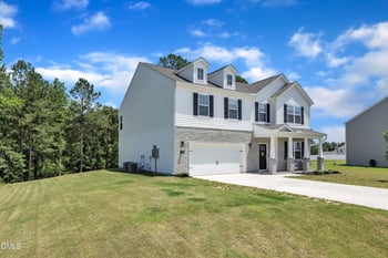 58 Hawksmoore Ln, Lillington, NC 27546