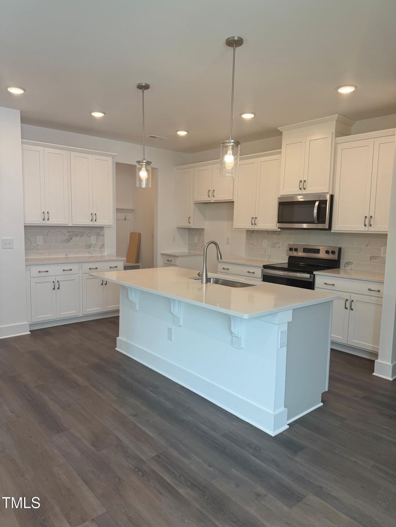58 Little Creek Dr, Lillington, NC 27546