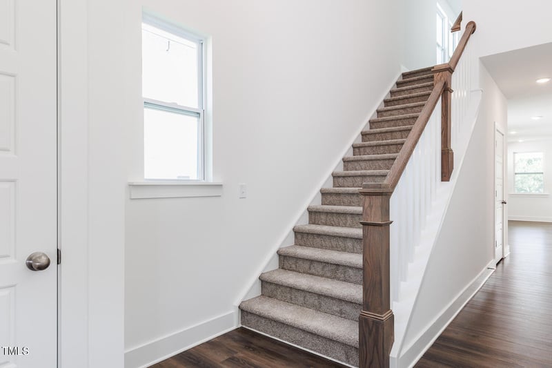 58 Little Creek Dr, Lillington, NC 27546