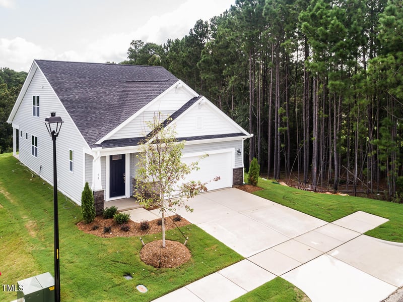 58 Little Creek Dr, Lillington, NC 27546