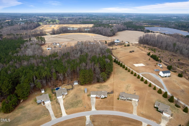 58 Meredith Ln, Fuquay Varina, NC 27526