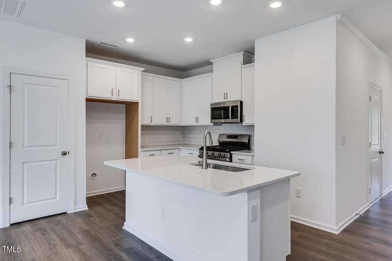 58 Shay St, Angier, NC 27501