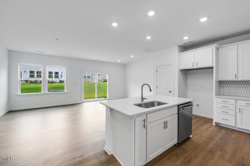 58 Shay St, Angier, NC 27501