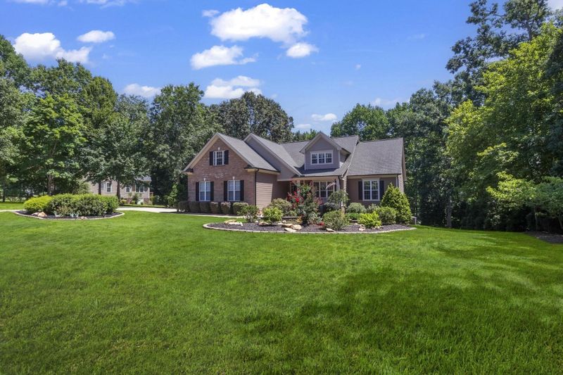 58 Shelburne Dr, Clayton, NC 27527