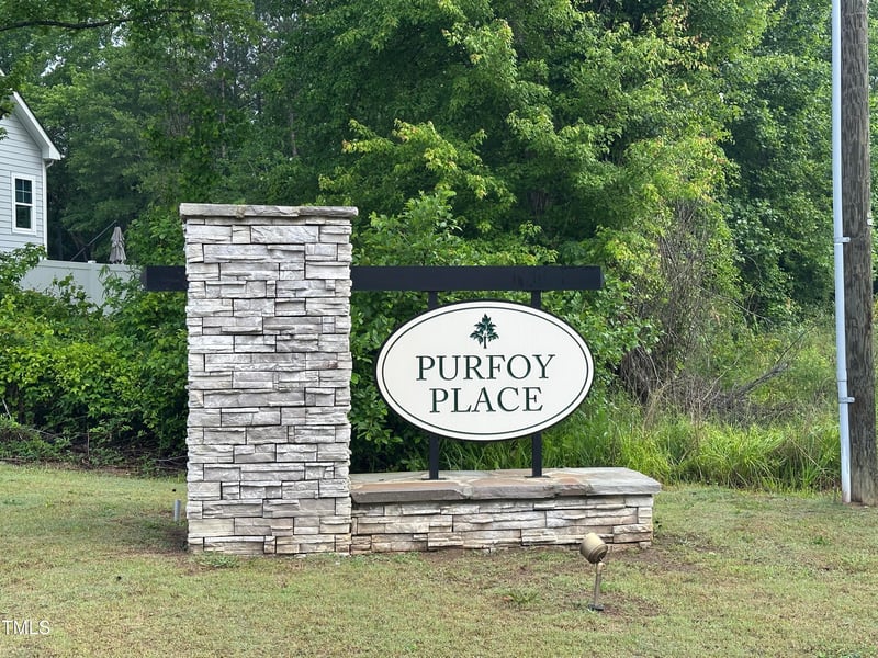 580 Lambert Ln, Fuquay Varina, NC 27526