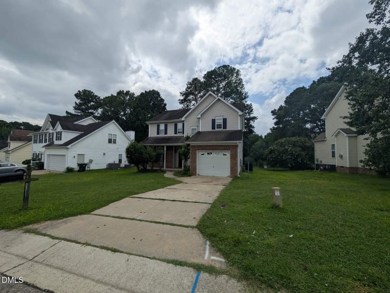5800 Brookshadow Dr, Raleigh, NC 27610