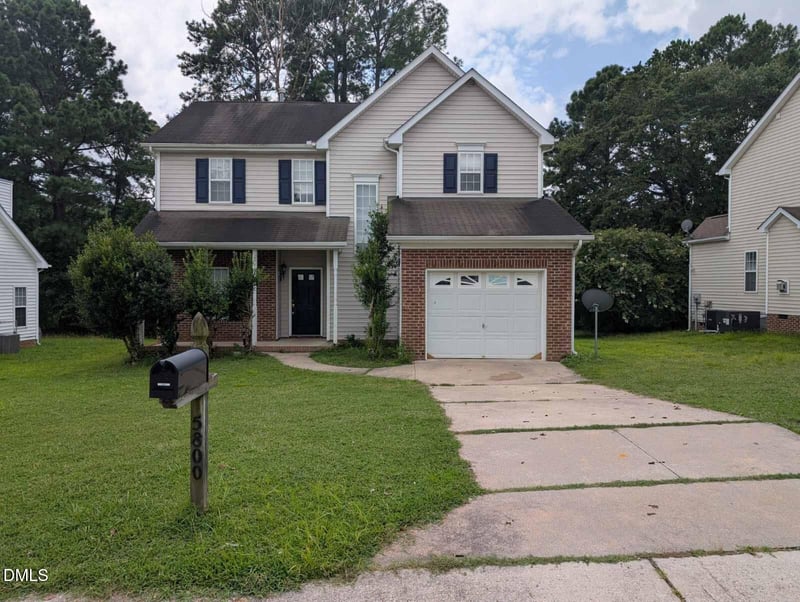 5800 Brookshadow Dr, Raleigh, NC 27610