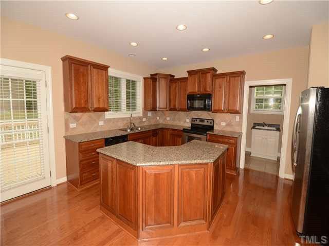 5800 Larboard Dr, Apex, NC 27539