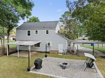 5800 Valhalla Ct, Fayetteville, NC 28304