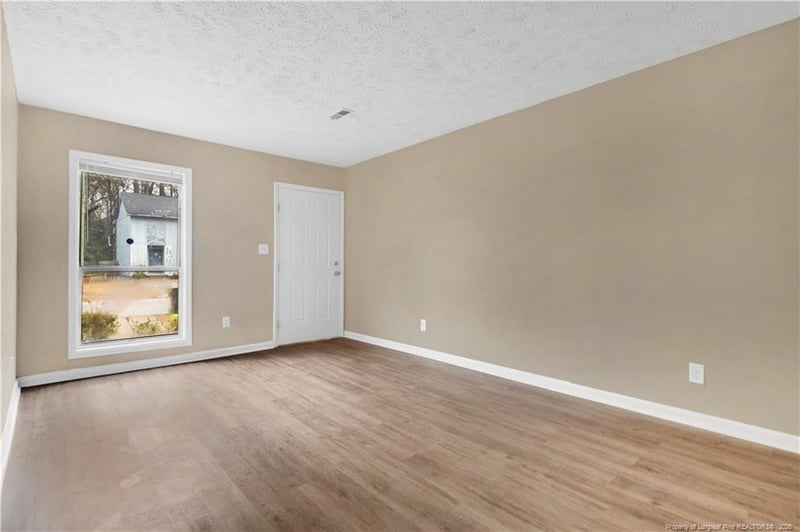 5801-5807 Aftonshire Dr, Fayetteville, NC 28304