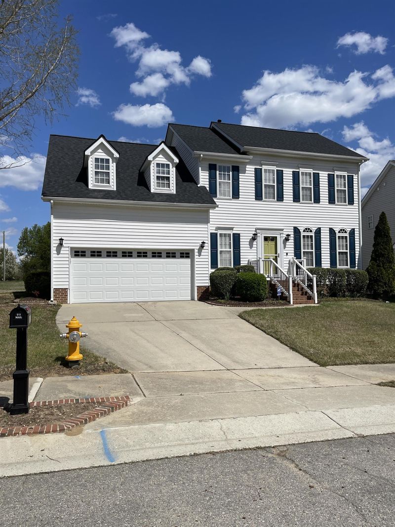 5801 Brookshadow Dr, Raleigh, NC 27610