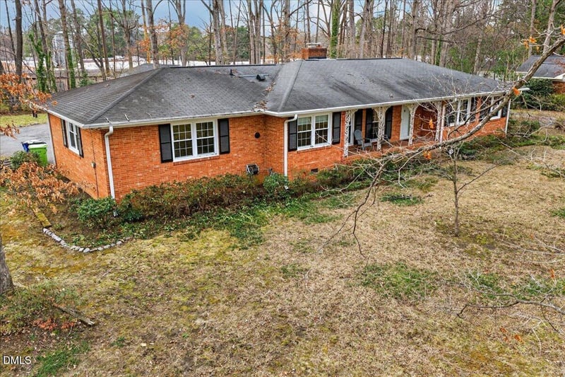 5801 Dogwood Dr, Raleigh, NC 27616
