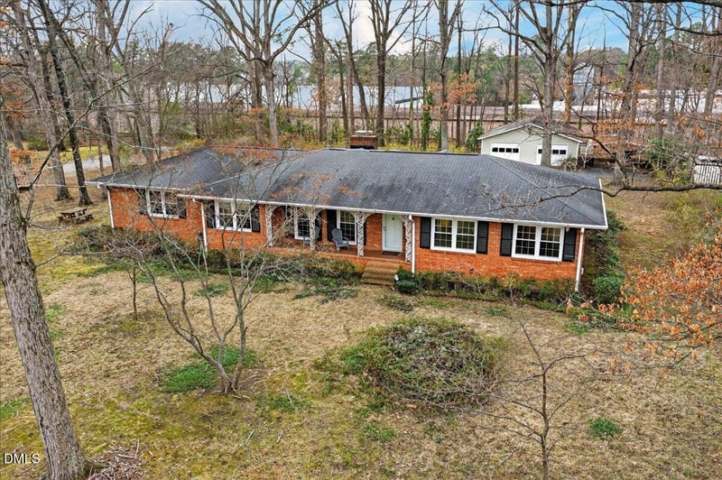 5801 Dogwood Dr, Raleigh, NC 27616