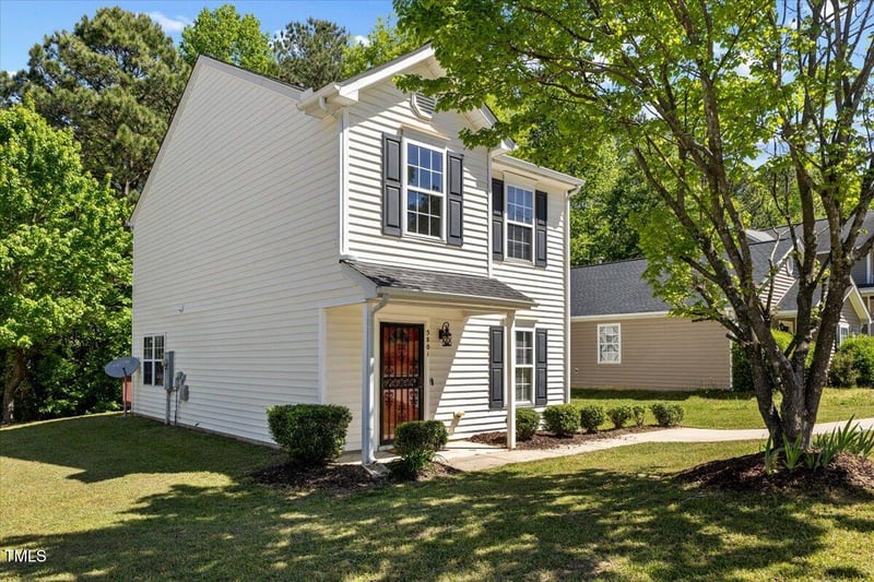 5801 Forest Point Rd, Raleigh, NC 27610