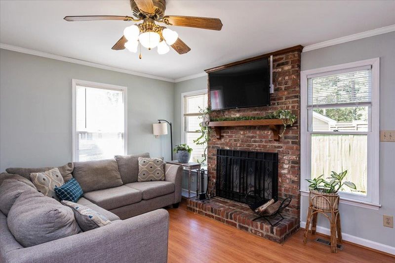 5801 Iris Lake Ct, Raleigh, NC 27604