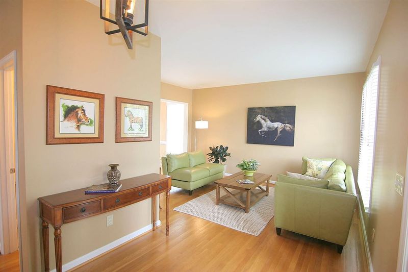 5801 Rustic Wood Ln, Durham, NC 27713
