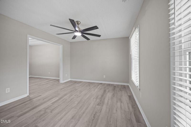 5801 Vivian Ct, Raleigh, NC 27610