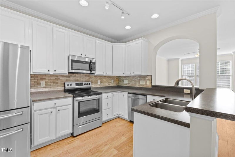 5802 Cameo Glass Way, Raleigh, NC 27612