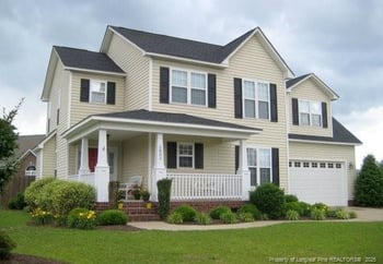 5802 Kessinger Ct, Hope Mills, NC 28348